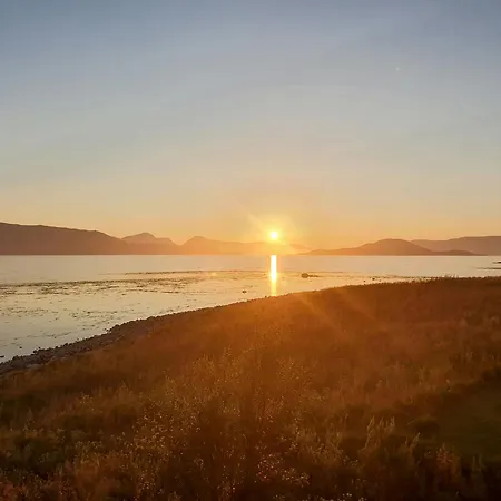 Ferienhaus Seaside Near Hansnes
